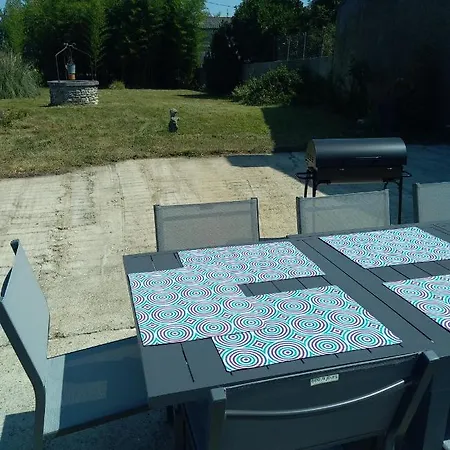 Climatisé Les Hirondelles Villa *